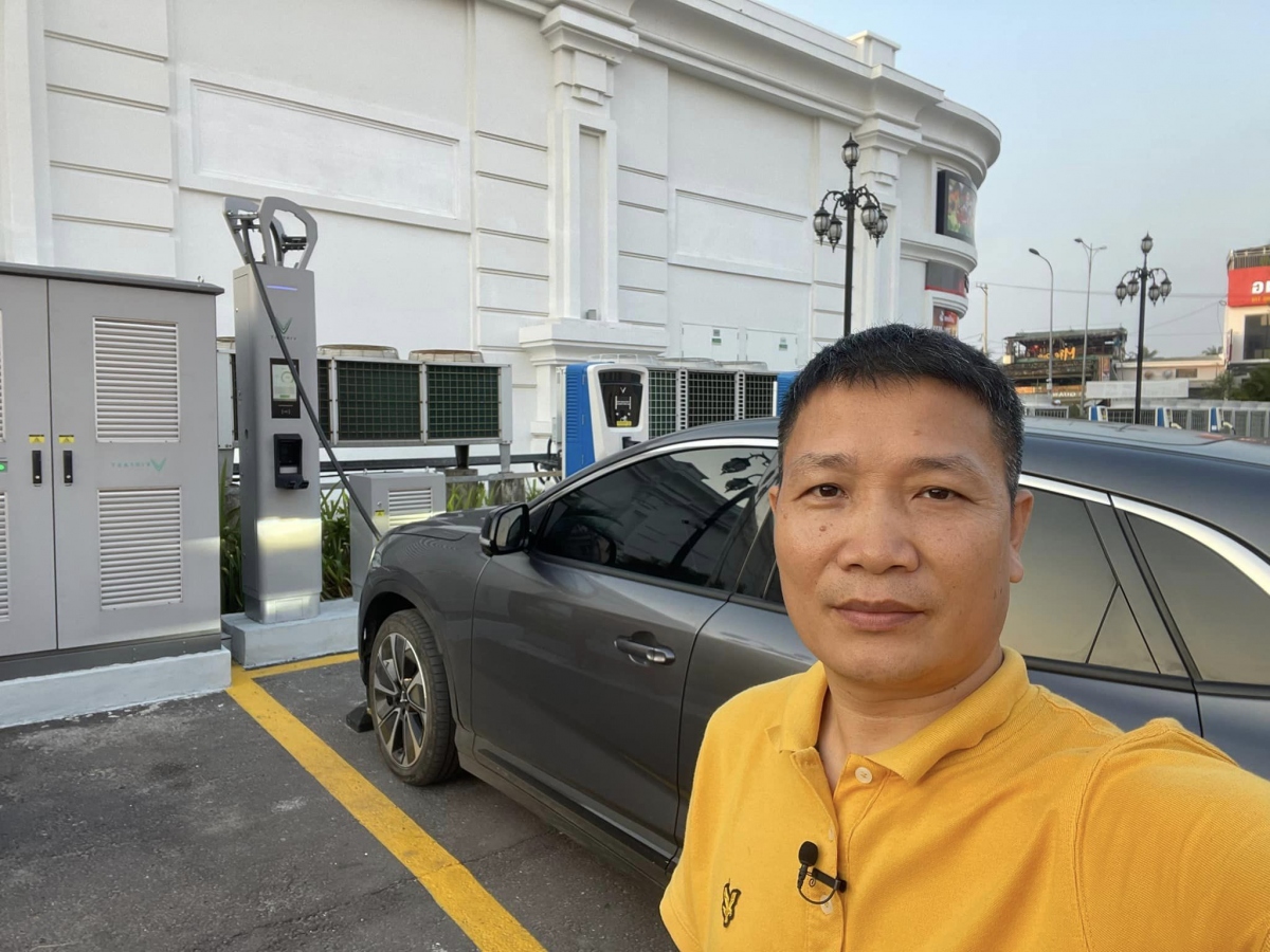 Những kinh nghiệm đi xuyên Việt bằng ô tô điện